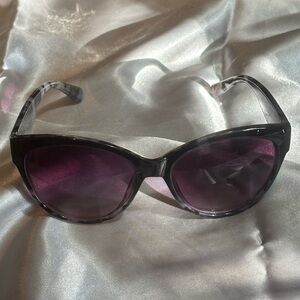 Jones New York Women’s Sunglasses Black Tortoise Shell w/Gradient Purple…